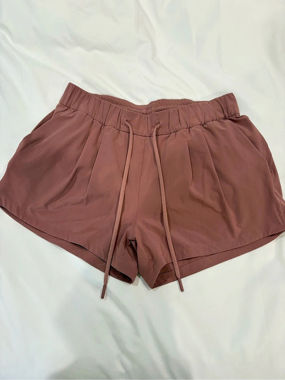 Lululemon Shorts Size 4